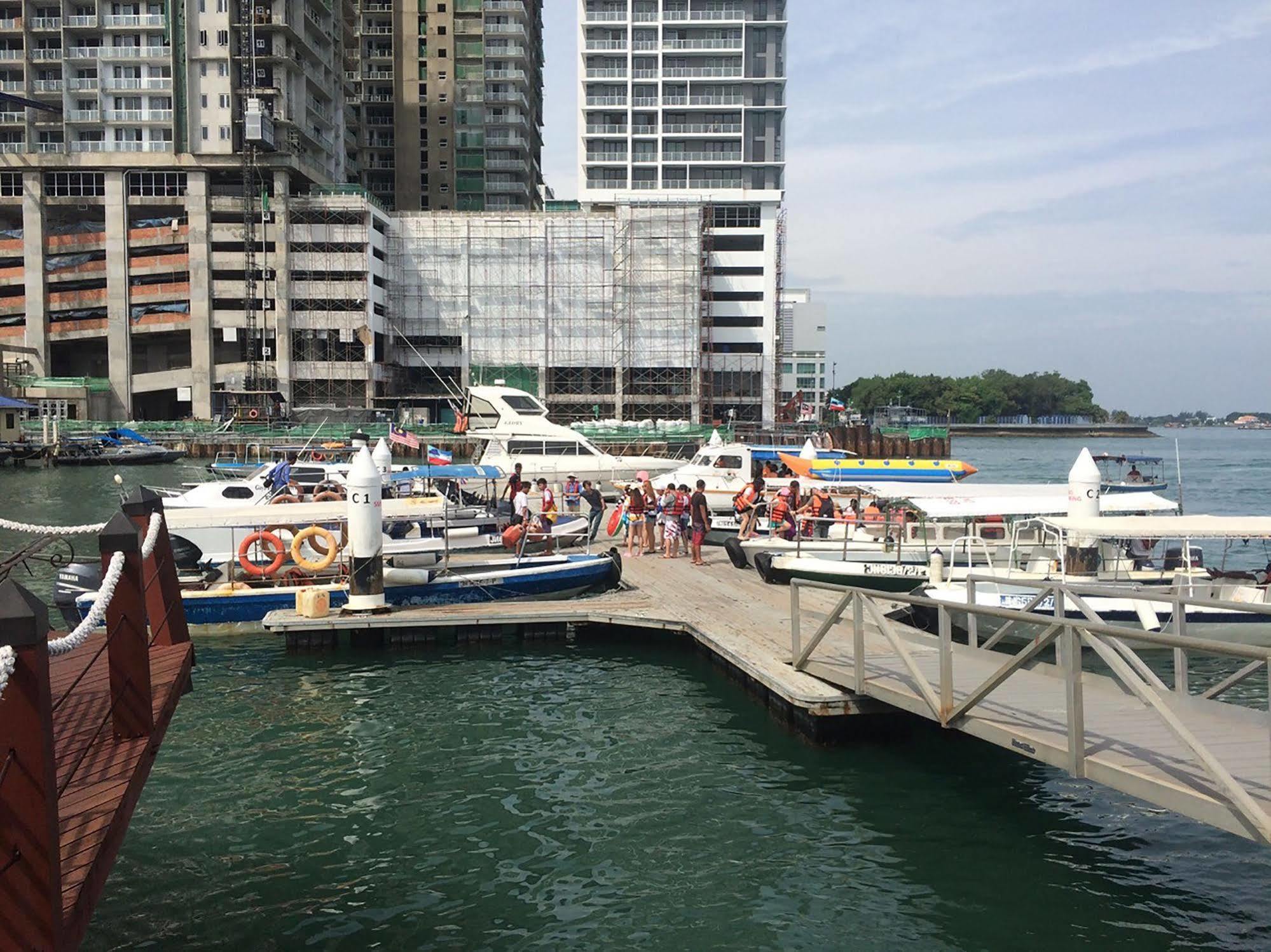 Balada Hostel Kota Kinabalu Luaran gambar
