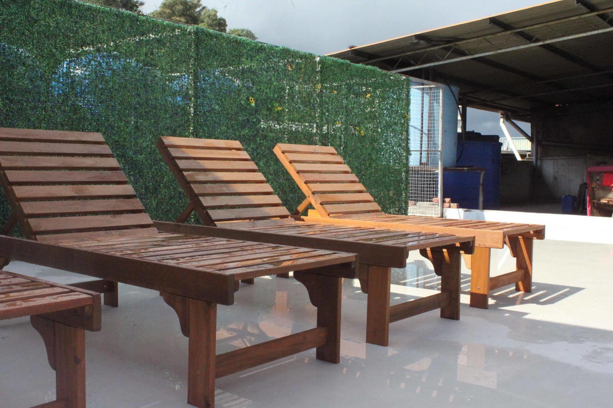 Balada Hostel Kota Kinabalu Luaran gambar